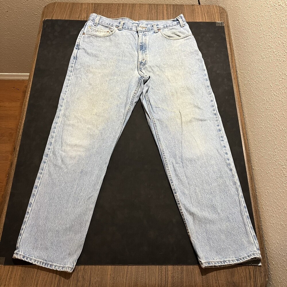 Vintage Levis 34x30 Jeans 550 USA Levi Skate Distressed Thrashed Denim 1990s